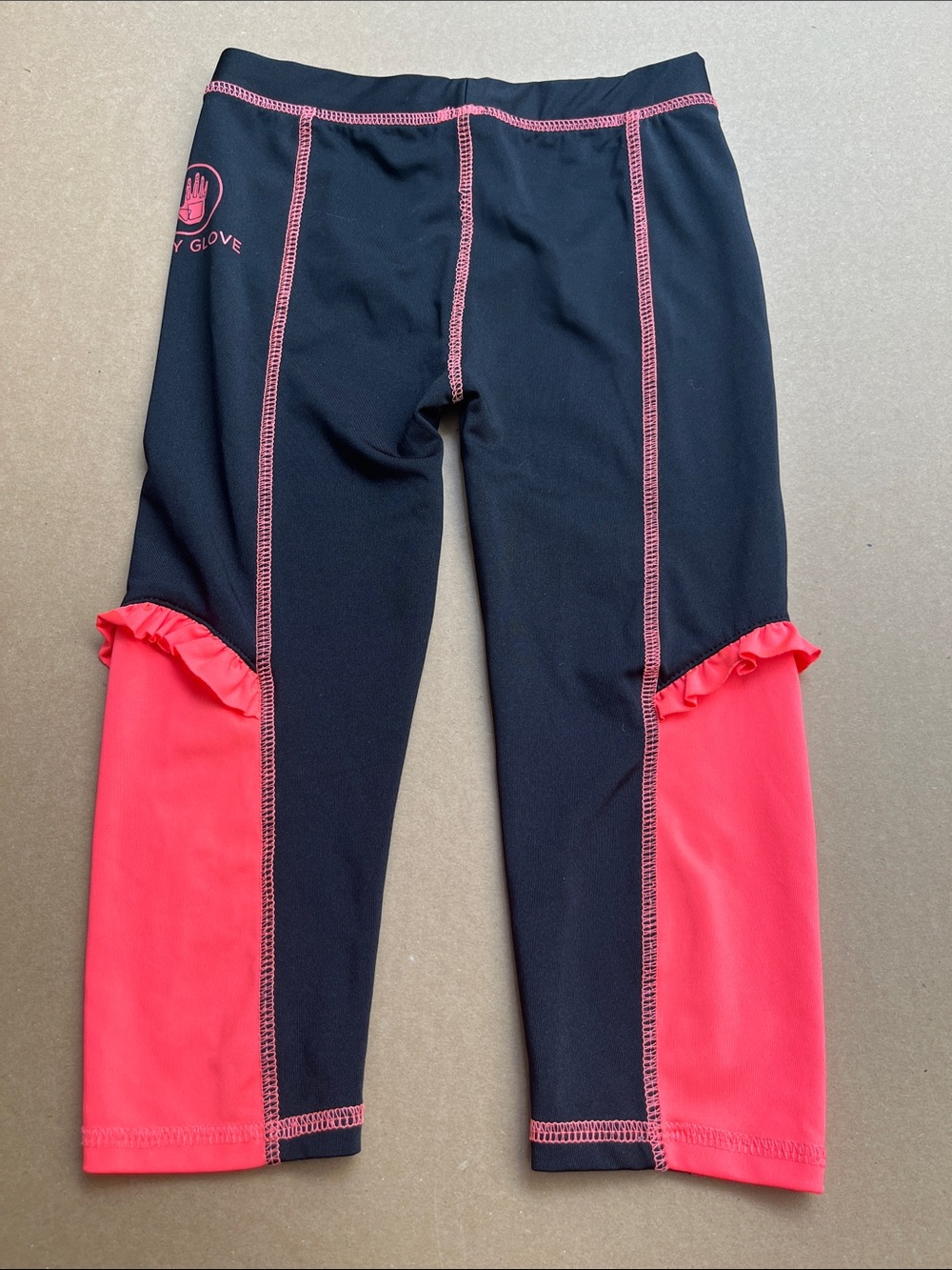 Body Glove Girls Black Neon Salmon Pink Ruffle Trim Capri Leggings 4